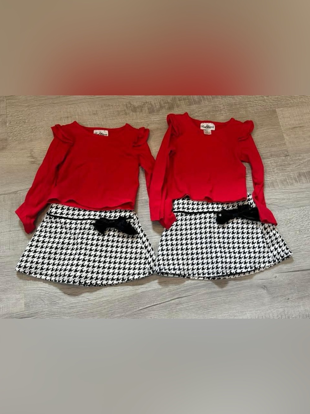 Rare Editions outfit size 4t twin set